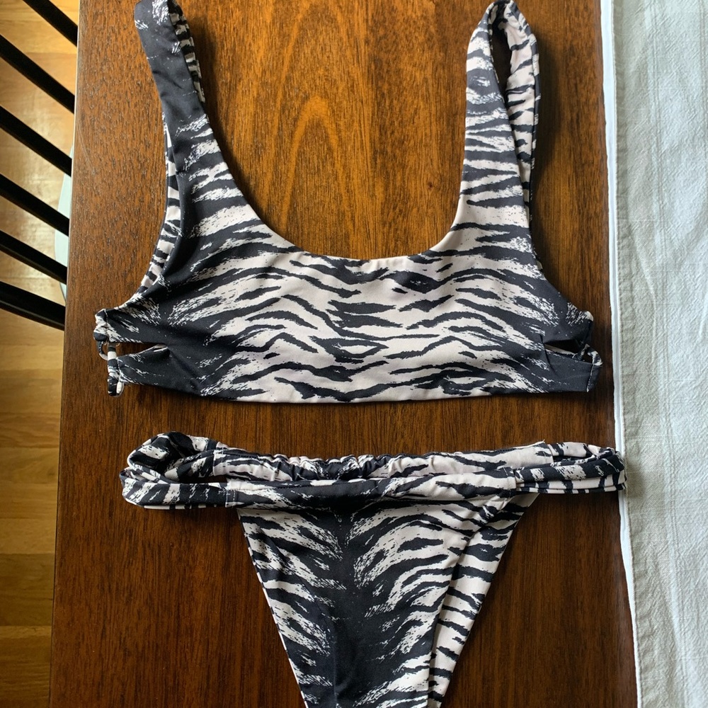 Stone Fox swim bikini set